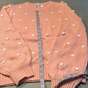 YeMak pullover sweater